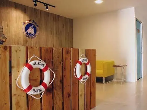 Roof Talk Theme Hostel 新山 马来西亚